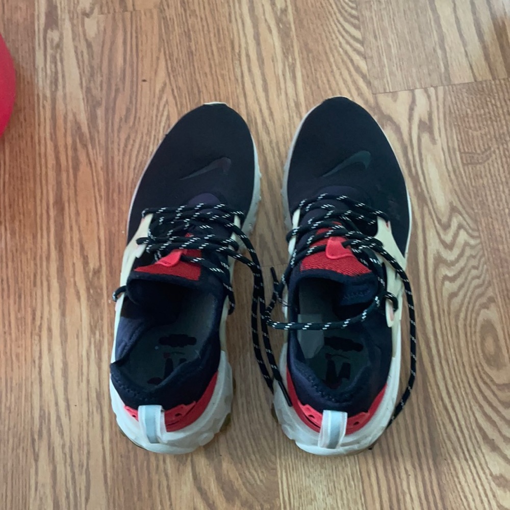 Nike shoes
